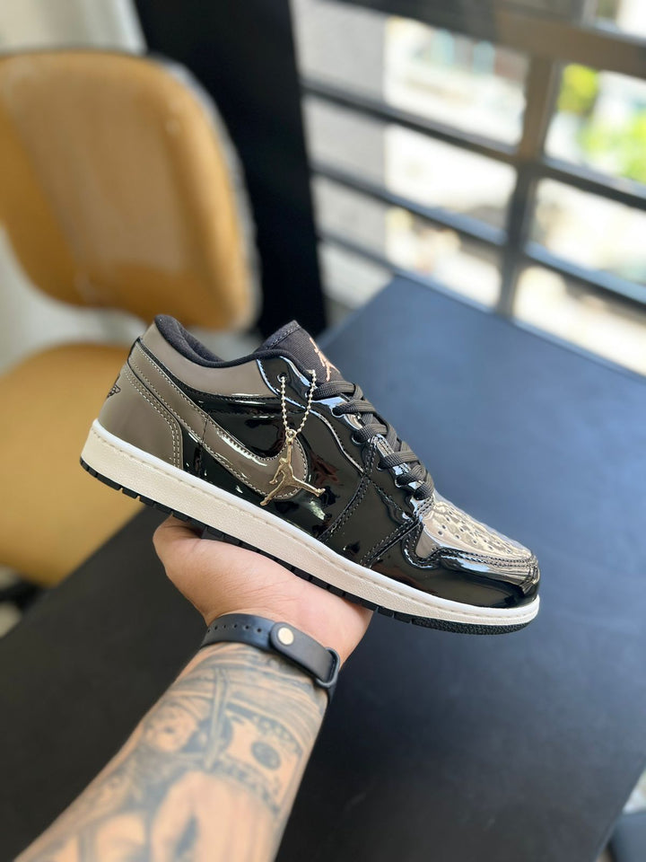 Air Jordan Low