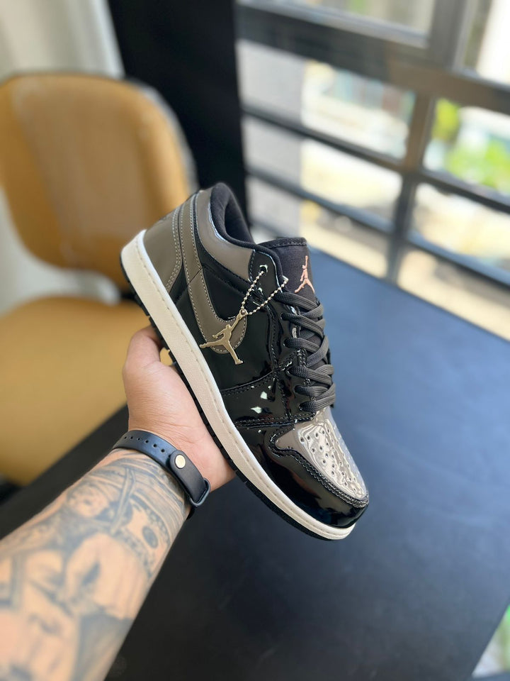 Air Jordan Low